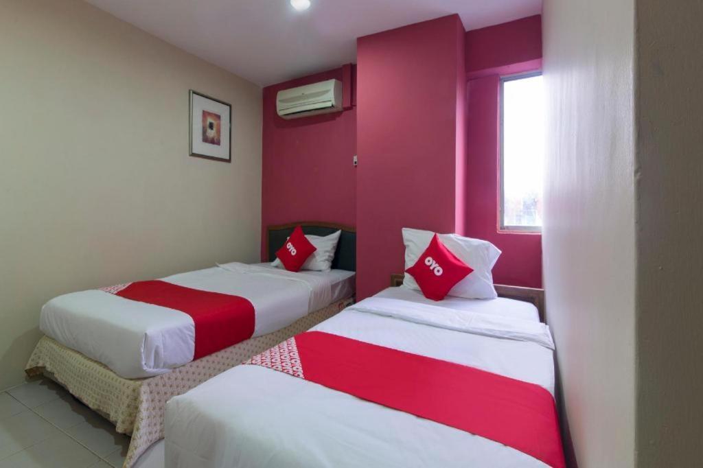 Oyo 44100 Hotel Casavilla Petaling Jaya Eksteriør bilde