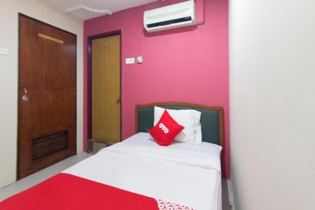 Oyo 44100 Hotel Casavilla Petaling Jaya Eksteriør bilde