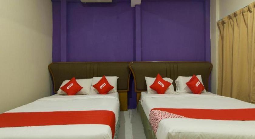 Oyo 44100 Hotel Casavilla Petaling Jaya Eksteriør bilde