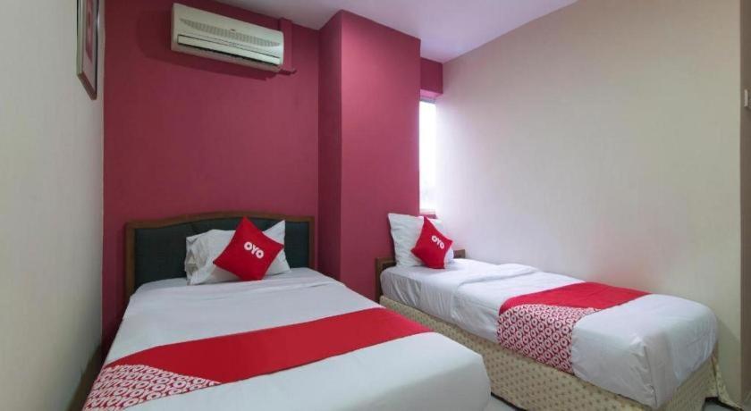 Oyo 44100 Hotel Casavilla Petaling Jaya Eksteriør bilde
