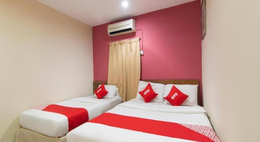 Oyo 44100 Hotel Casavilla Petaling Jaya Eksteriør bilde