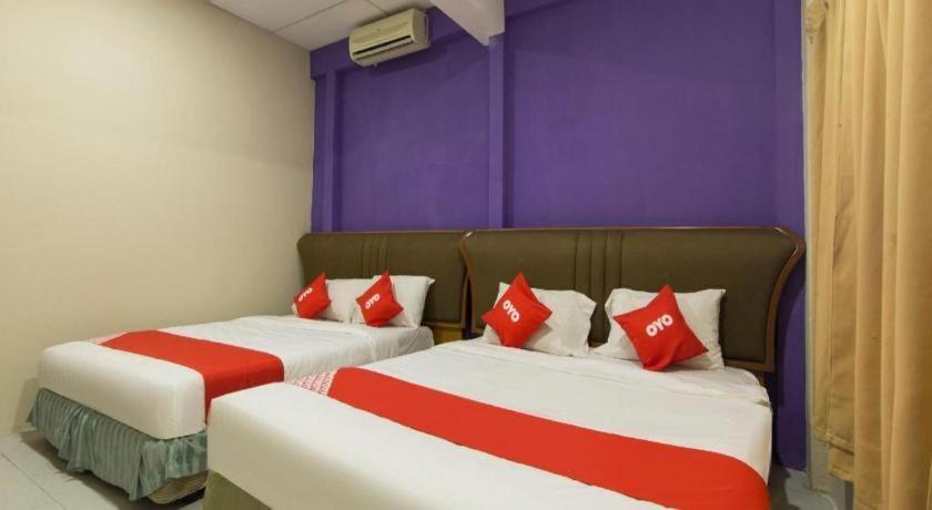Oyo 44100 Hotel Casavilla Petaling Jaya Eksteriør bilde