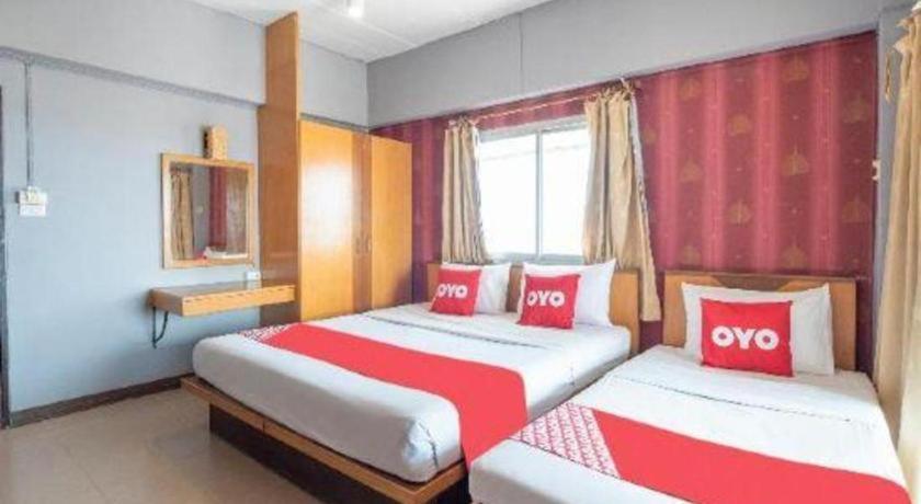 Oyo 44100 Hotel Casavilla Petaling Jaya Eksteriør bilde