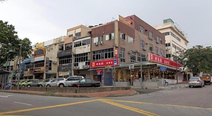 Oyo 44100 Hotel Casavilla Petaling Jaya Eksteriør bilde