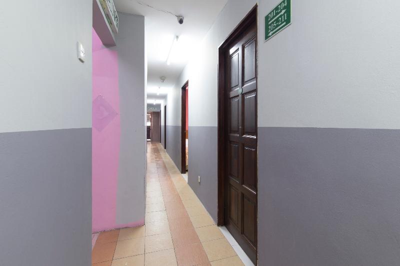 Oyo 44100 Hotel Casavilla Petaling Jaya Eksteriør bilde